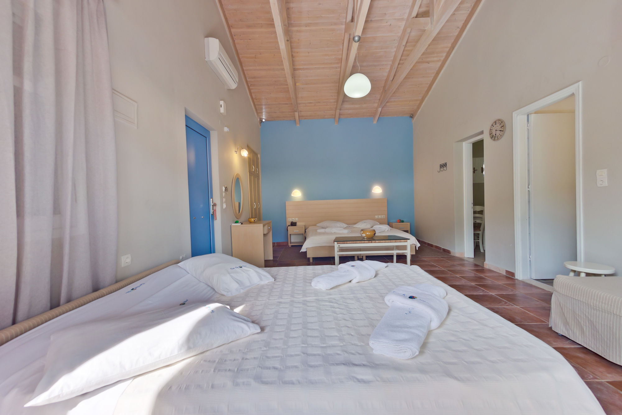 Rouda Bay Beach Hotel Mikros Gialos Esterno foto
